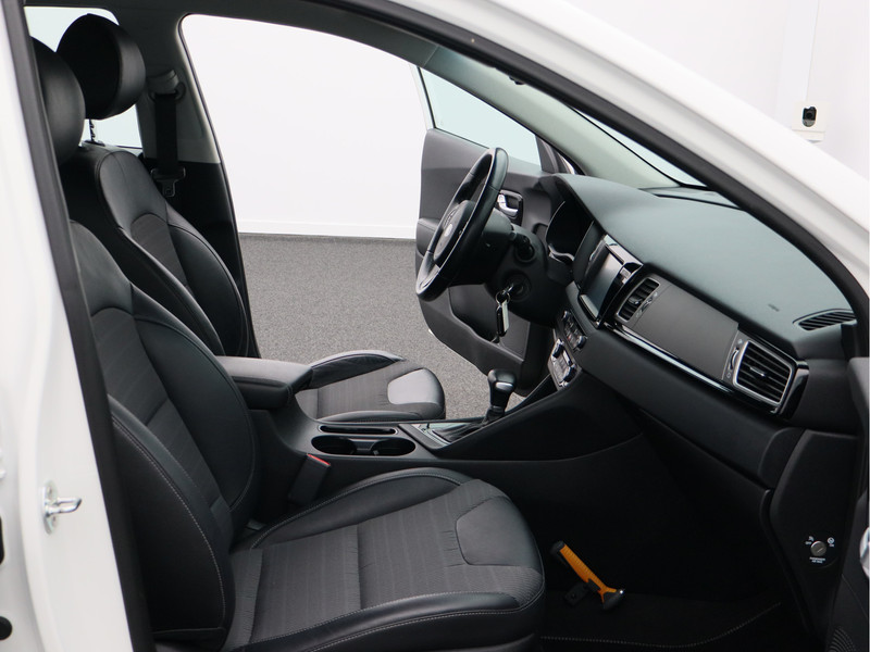 Kia Niro 1.6 GDi Hybrid DynamicLine/ unieke km/ trekhaak!