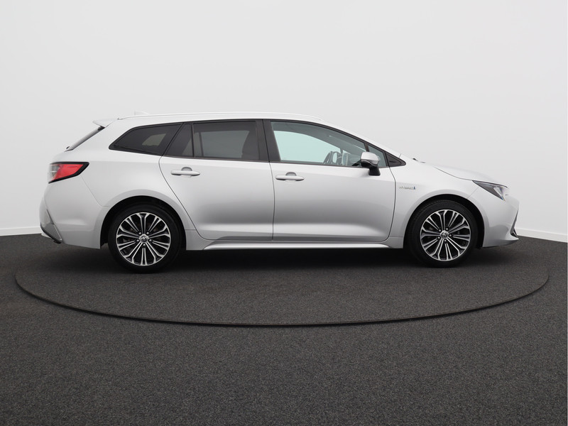 Toyota Corolla Touring Sports 1.8 Hybrid Business Plus/ lage km/ trekhaak!