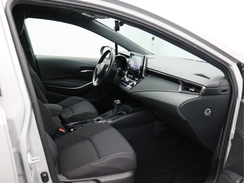 Toyota Corolla Touring Sports 1.8 Hybrid Business Plus/ lage km/ trekhaak!