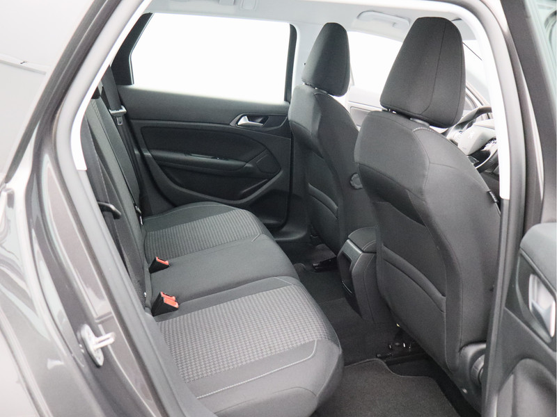 Peugeot 308 SW 1.2 PureTech Blue Lease Active/ lage km!