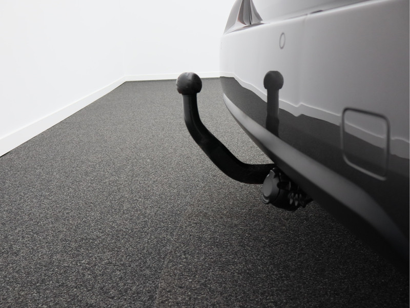 Peugeot 308 SW 1.2 PureTech Blue Lease Active/ lage km!