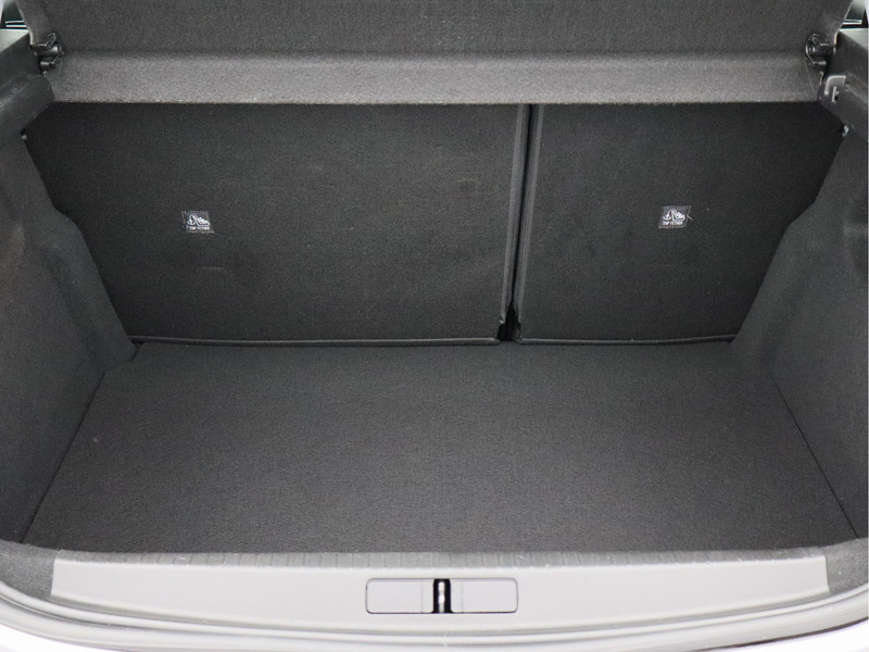 Opel Corsa 1.2 Turbo Elegance/ lage km/ achteruitrijcamera!