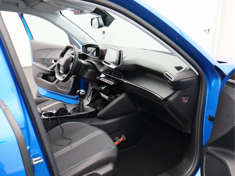 Peugeot 2008 1.2 PureTech Blue Lease Allure/ trekhaak!