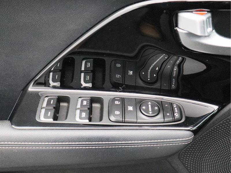 Kia Niro 1.6 GDi Hybrid DynamicLine/ zeer mooi!