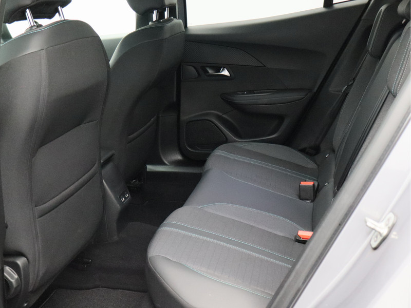 Peugeot 2008 1.2 PureTech Allure Pack/ achteruitrijcamera/ lage km!
