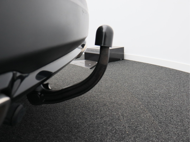 Peugeot 2008 1.2 PureTech Blue Lease Active/ automaat/ trekhaak!