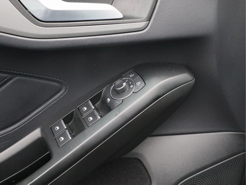 Ford Focus Wagon 1.0 EcoBoost Connected/ lage km/ zeer mooi!