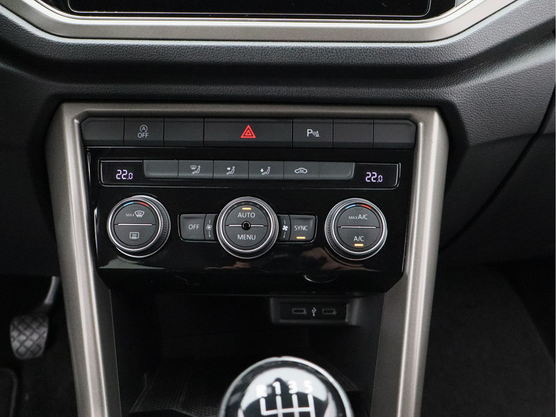 Volkswagen T-Roc 1.0 TSI Style/ lage km/ zeer mooi!