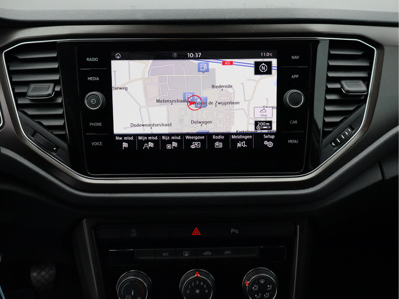 Volkswagen T-Roc 1.5 TSI Style/ lage km/ trekhaak!