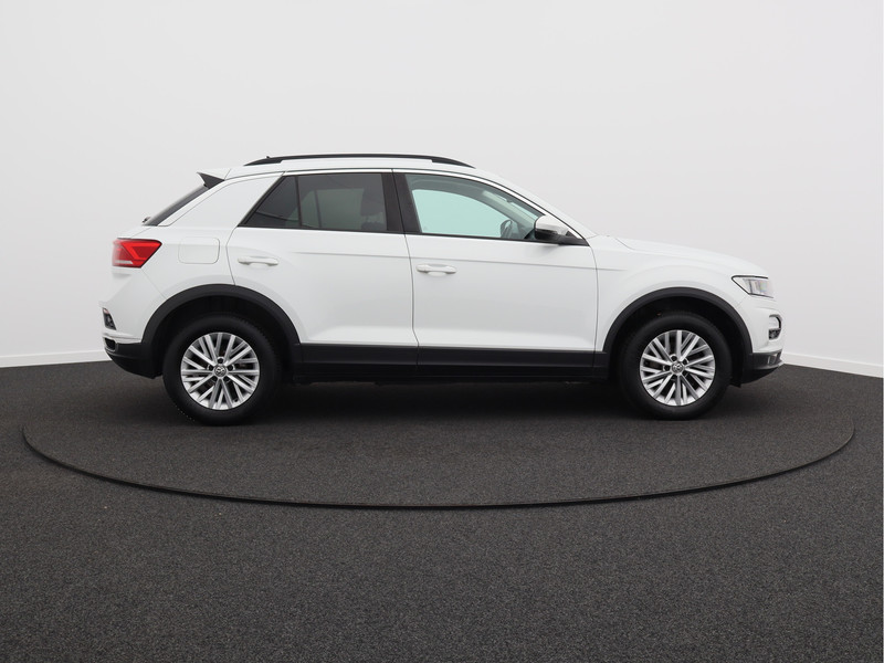 Volkswagen T-Roc 1.5 TSI Style/ lage km/ trekhaak!
