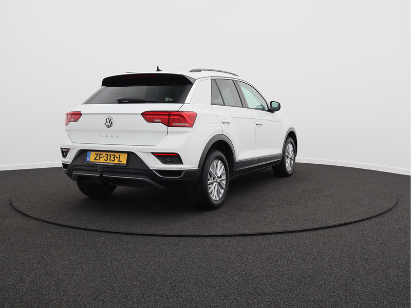 Volkswagen T-Roc 1.5 TSI Style/ lage km/ trekhaak!