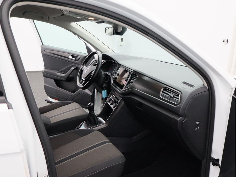 Volkswagen T-Roc 1.5 TSI Style/ lage km/ trekhaak!