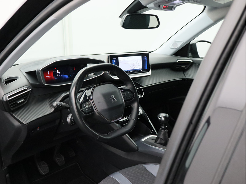 Peugeot 2008 1.2 PureTech Blue Lease Allure/ lage km/ trekhaak!