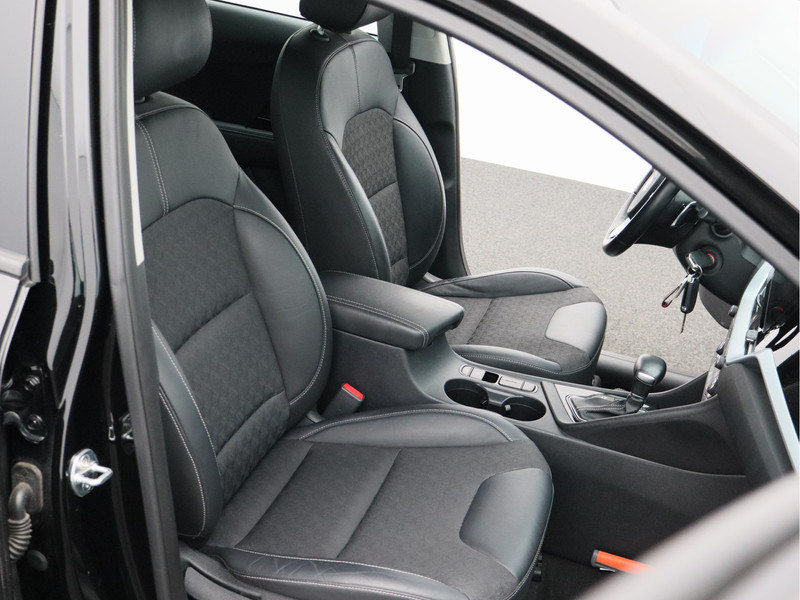 Kia Niro 1.6 GDi Hybrid DynamicLine/ lage km!