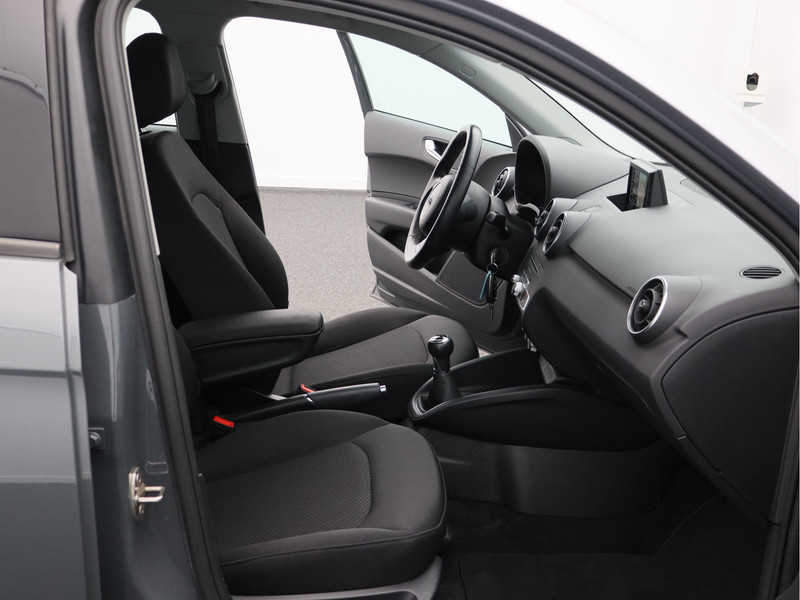 Audi A1 Sportback 1.0 TFSI/ lage km/ zeer mooi!