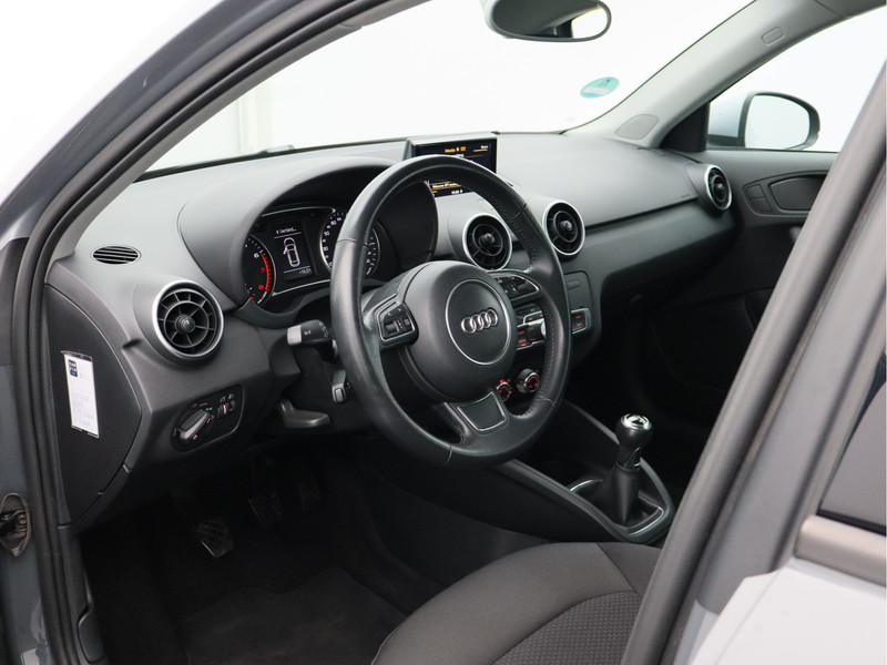 Audi A1 Sportback 1.0 TFSI/ lage km/ zeer mooi!