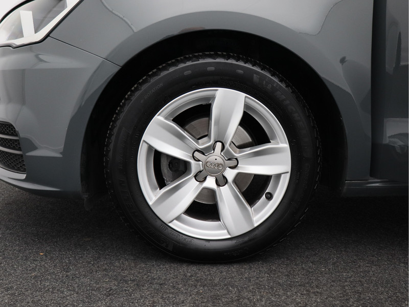 Audi A1 Sportback 1.0 TFSI/ lage km/ zeer mooi!