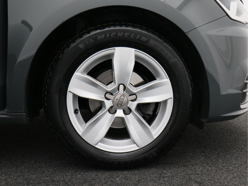 Audi A1 Sportback 1.0 TFSI/ lage km/ zeer mooi!