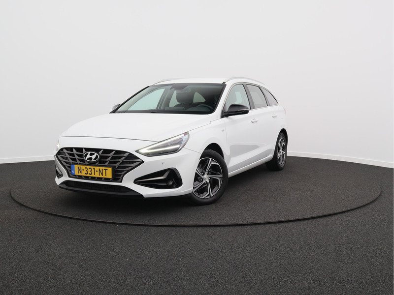 Hyundai i30 Wagon 1.5 T-GDi MHEV Premium/ lage km/ compleet!