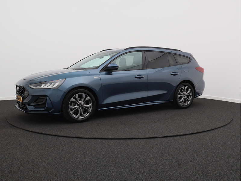 Ford Focus Wagon 1.0 EcoBoost Hybrid ST Line/ lage km/ zeer mooi!