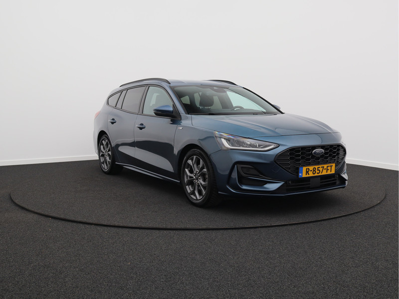 Ford Focus Wagon 1.0 EcoBoost Hybrid ST Line/ lage km/ zeer mooi!