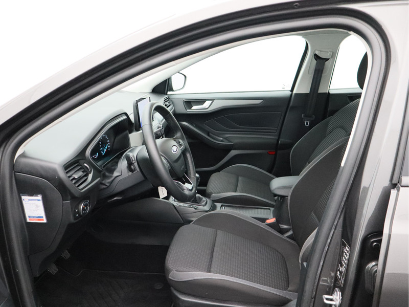 Ford Focus Wagon 1.0 EcoBoost Hybrid Connected/ lage km/ zeer mooi!