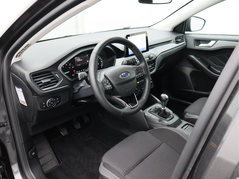 Ford Focus Wagon 1.0 EcoBoost Hybrid Connected/ lage km/ zeer mooi!
