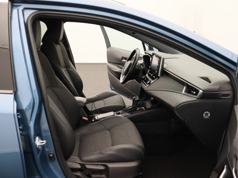 Toyota Corolla Touring Sports 1.8 Hybrid Dynamic/ lage km/ trekhaak!
