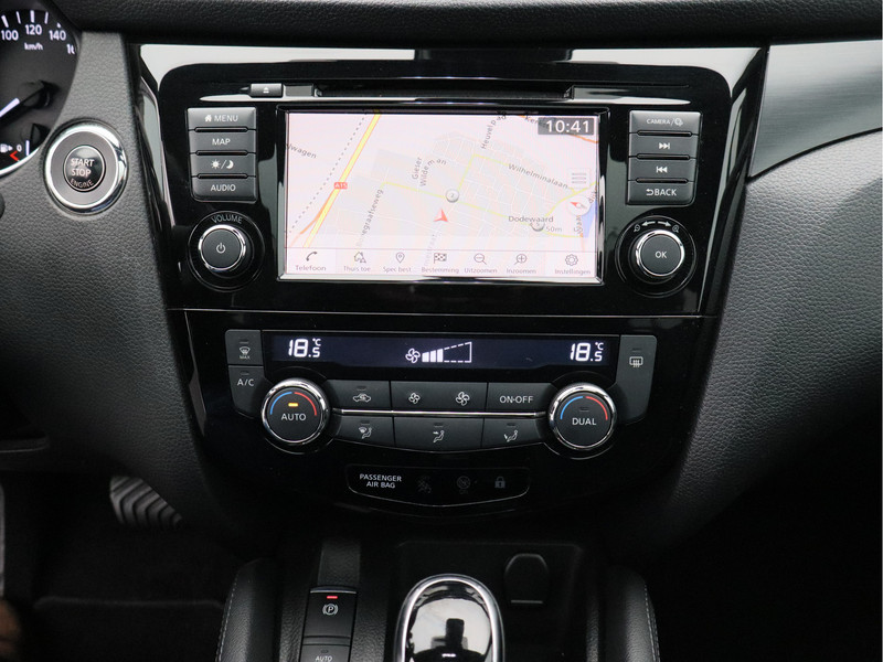 Nissan QASHQAI 1.3 DIG-T N-Tec/ automaat/ lage km/ trekhaak!