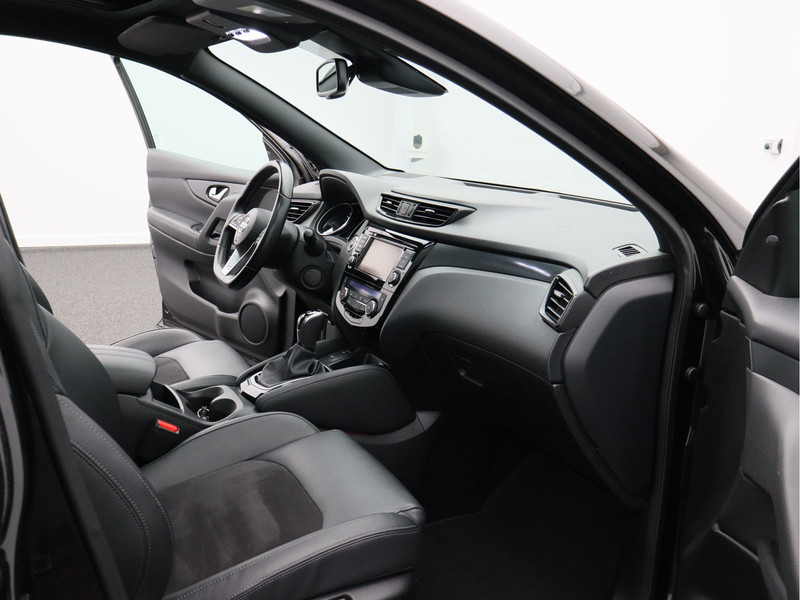 Nissan QASHQAI 1.3 DIG-T N-Tec/ automaat/ lage km/ trekhaak!