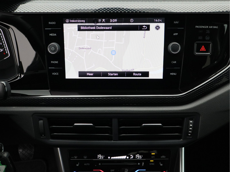 Volkswagen Polo 1.0 TSI Life Business/ lage km/ zeer mooi!