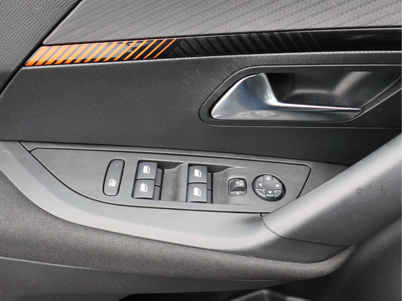 Peugeot 2008 1.2 PureTech Active Pack/ automaat/ lage km!