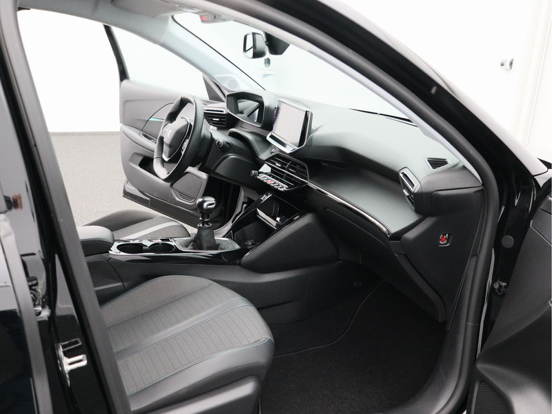 Peugeot 208 1.2 PureTech Blue Lease Allure/ lage km/ compleet/ 100PK!