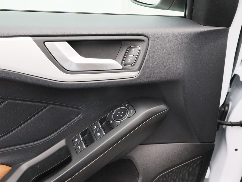 Ford Focus Wagon 1.0 EcoBoost Trend Edition Business/ leder/ zeer mooi!