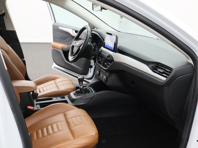 Ford Focus Wagon 1.0 EcoBoost Trend Edition Business/ leder/ zeer mooi!