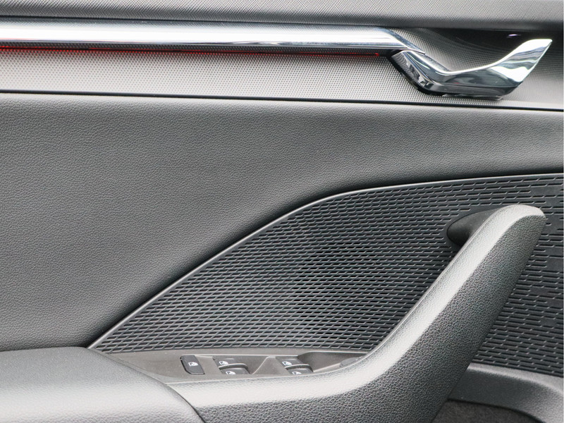 Škoda Octavia Combi 1.0 e-TSI Business Edition Plus/ automaat/ zeer mooi!