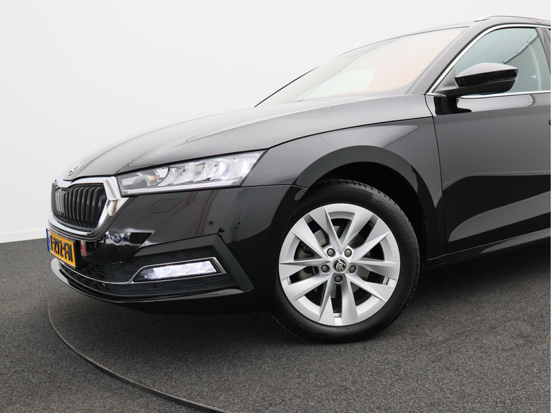 Škoda Octavia Combi 1.0 e-TSI Business Edition Plus/ automaat/ zeer mooi!