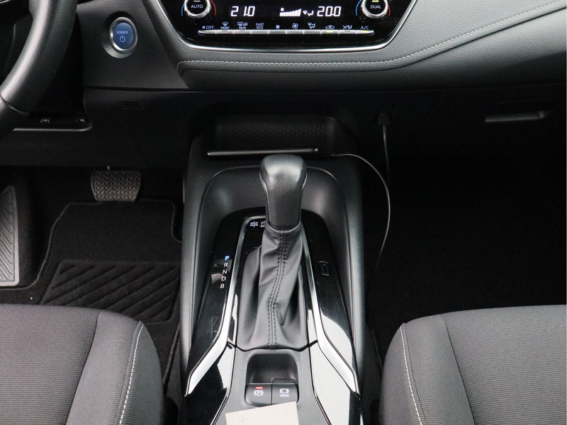 Toyota Corolla Touring Sports 1.8 Hybrid Active/ unieke km/ zeer mooi!