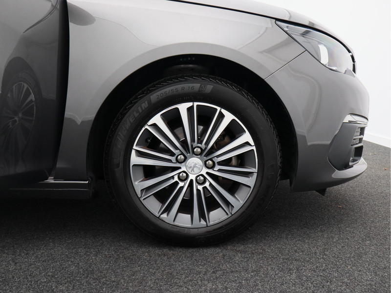 Peugeot 308 SW 1.2 PureTech Blue Lease Allure/ lage km/ zeer mooi!