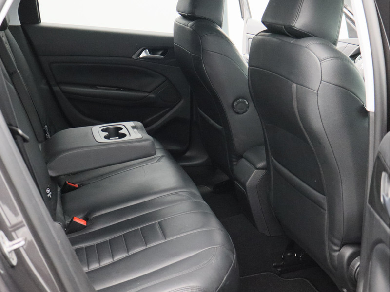 Peugeot 308 SW 1.2 PureTech Blue Lease Allure/ lage km/ zeer mooi!