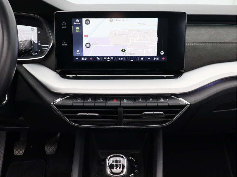 Škoda Octavia Combi 1.5 TSI First Edition/ trekhaak/ compleet!