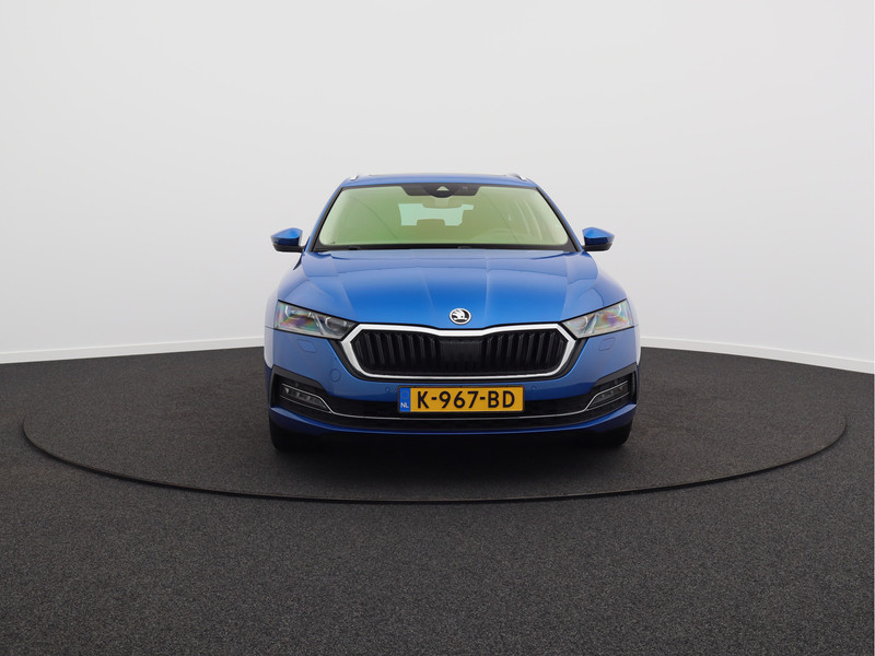 Škoda Octavia Combi 1.5 TSI First Edition/ trekhaak/ compleet!