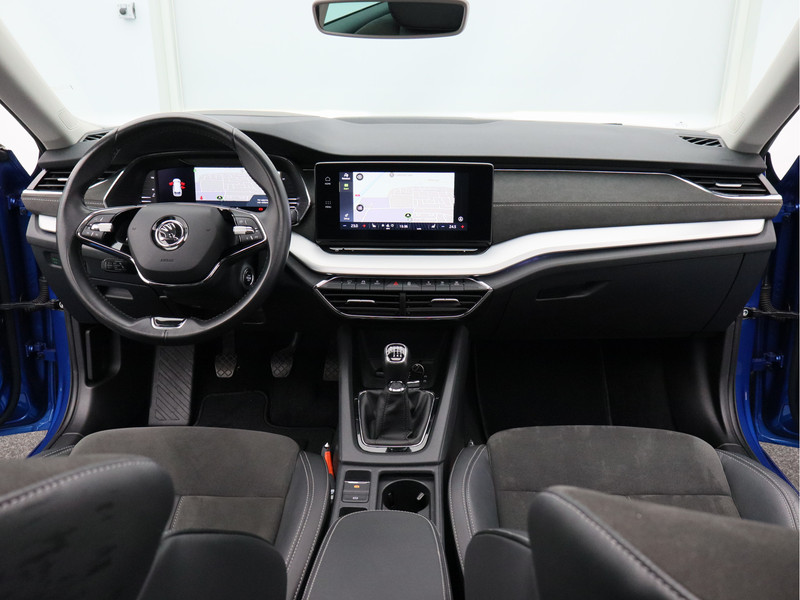 Škoda Octavia Combi 1.5 TSI First Edition/ trekhaak/ compleet!