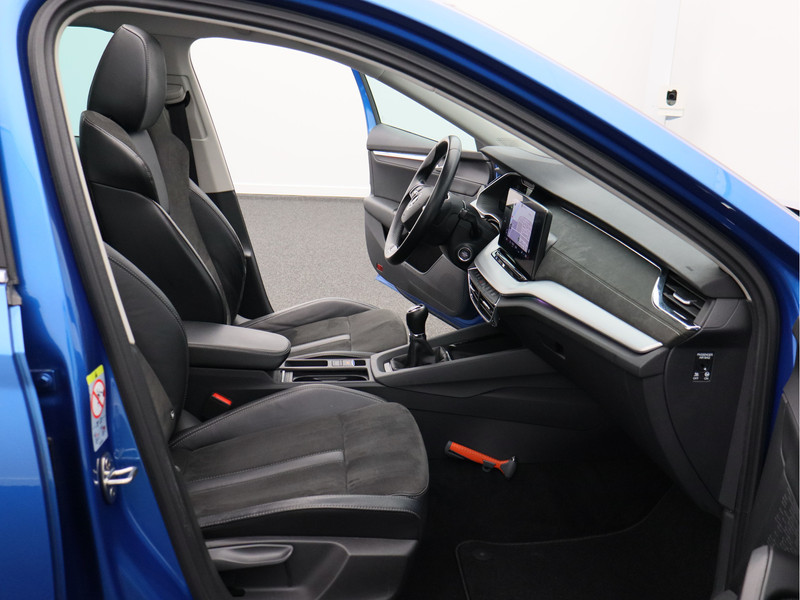 Škoda Octavia Combi 1.5 TSI First Edition/ trekhaak/ compleet!