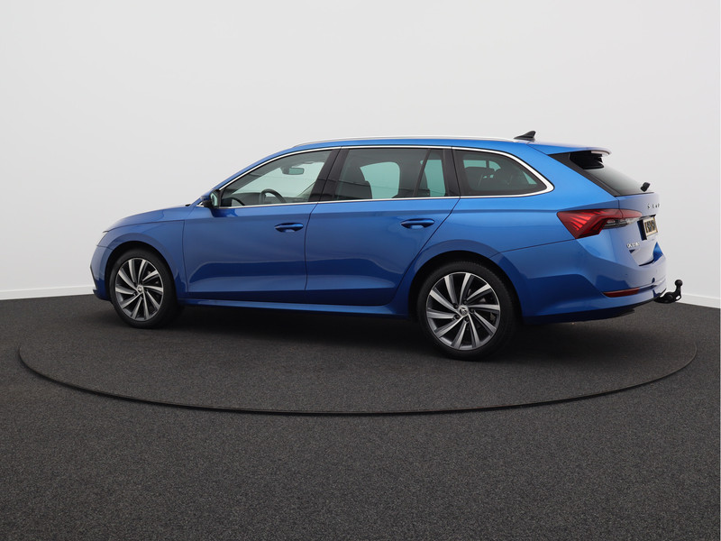 Škoda Octavia Combi 1.5 TSI First Edition/ trekhaak/ compleet!