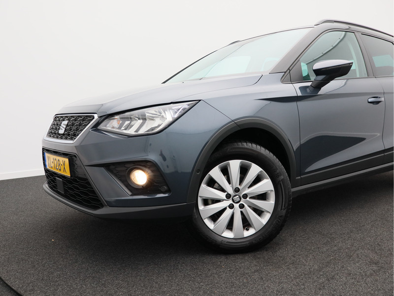 SEAT Arona 1.0 TSI Style Business Intense/ lage km/ zeer mooi!