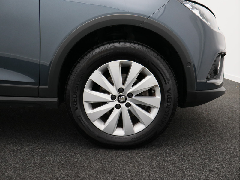 SEAT Arona 1.0 TSI Style Business Intense/ lage km/ zeer mooi!