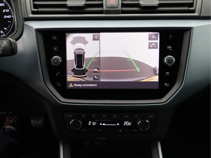 SEAT Arona 1.0 TSI Style Business Intense/ lage km/ zeer mooi!