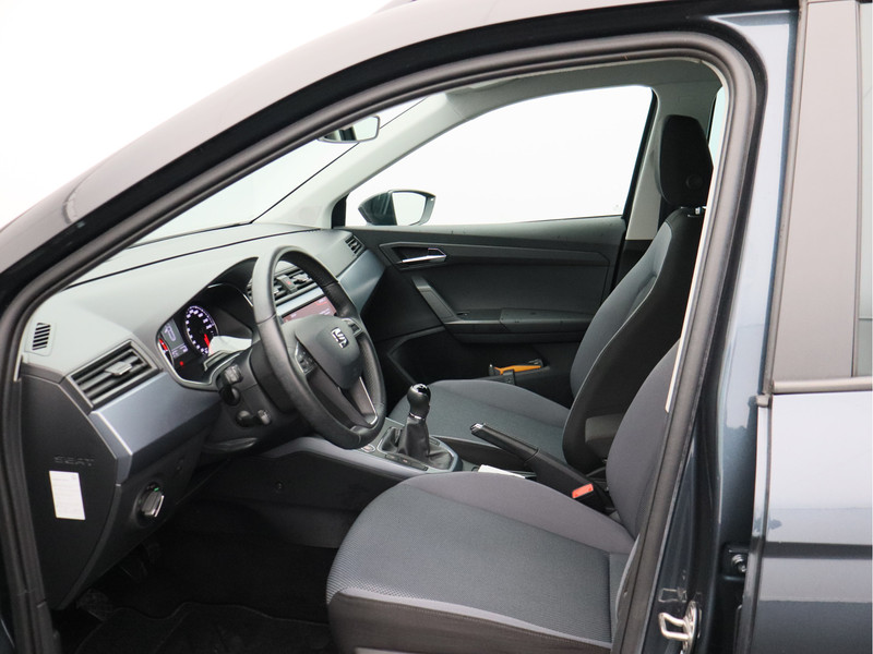 SEAT Arona 1.0 TSI Style Business Intense/ lage km/ zeer mooi!