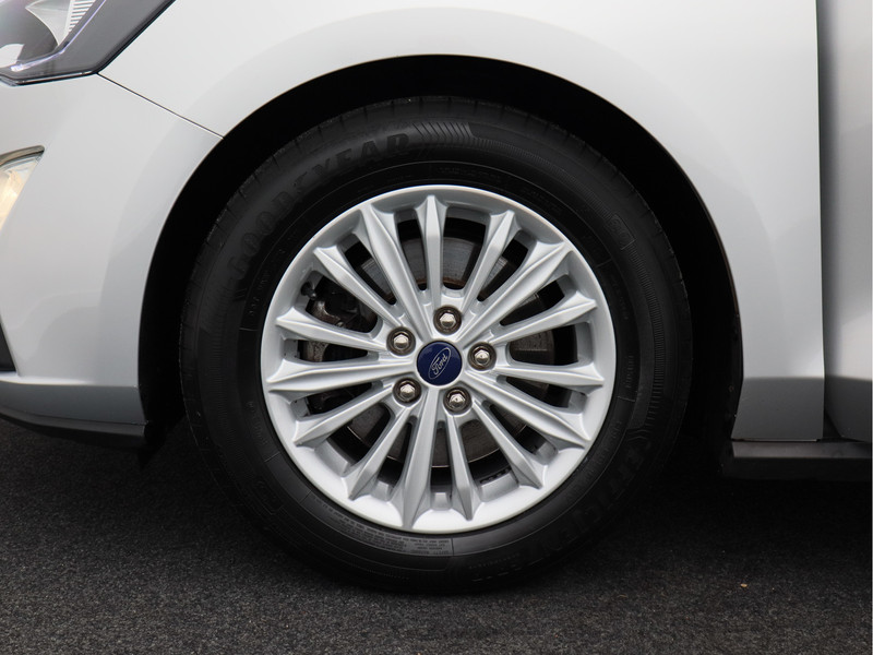 Ford Focus Wagon 1.0 EcoBoost Hybrid Titanium X Business/ mooie auto!